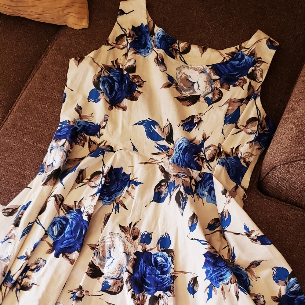 Swing dress